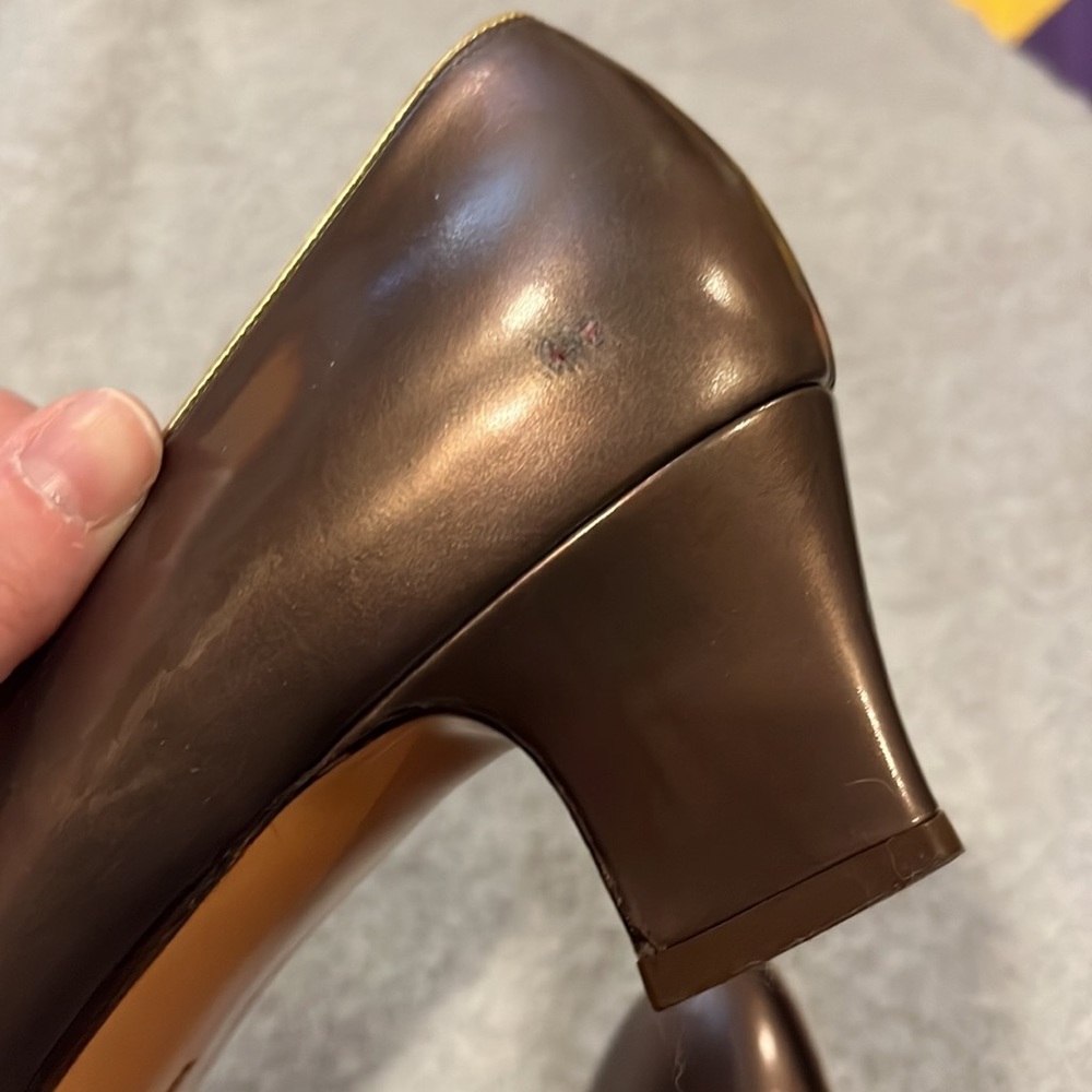 Vintage Salvatore Ferragamo pumps - Picture 5 of 10